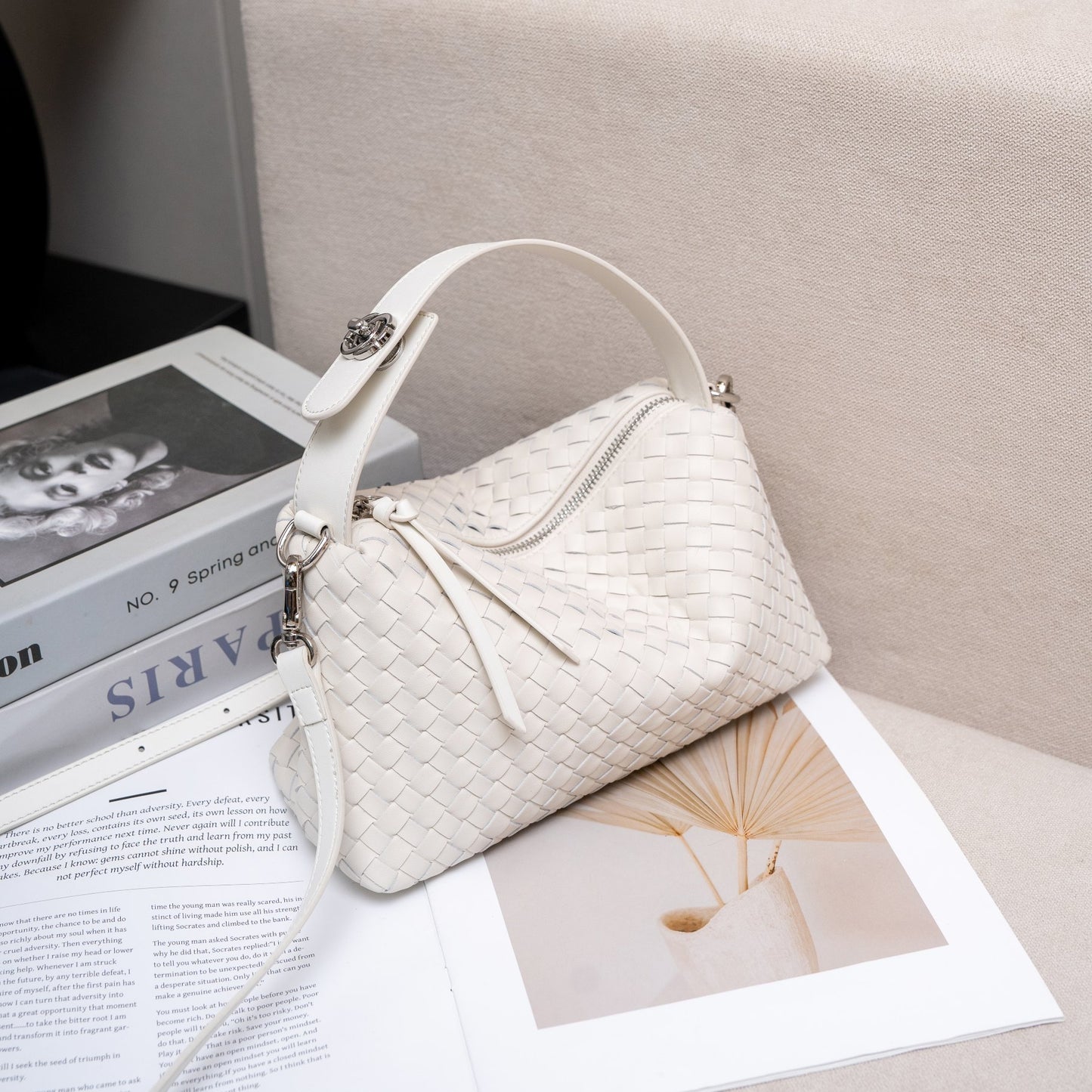 Women's Rhombus Dumpling Sheepskin Woven Hand Shoulder Bags