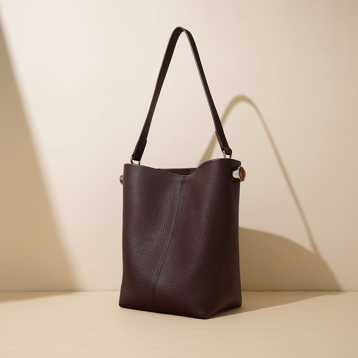 Women's Simple First Layer Cowhide Large Capacity Shoulder Bags