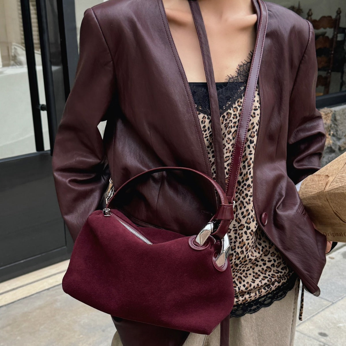 Women's Leather High-grade Frosted Suede Commuter Niche Crossbody Bags