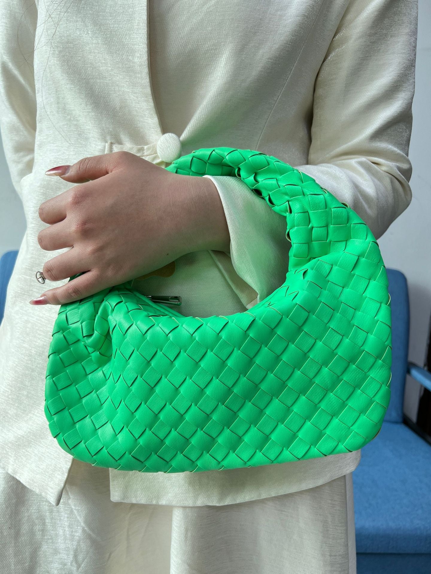 Classic Trendy Cool Hand-woven Horn Portable Handbags