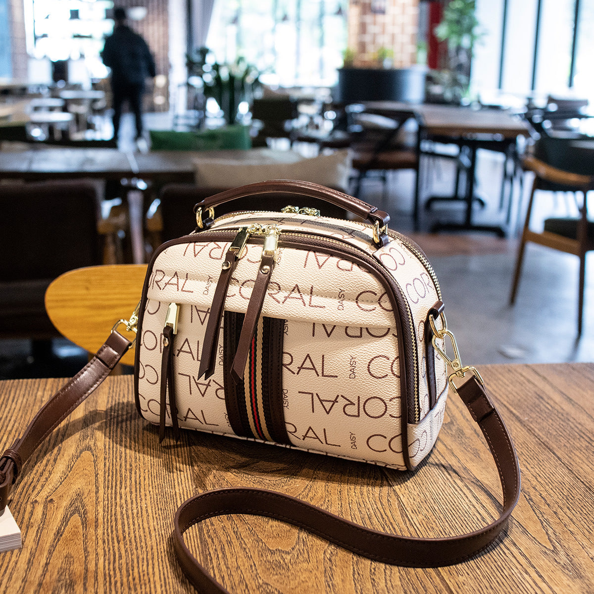 Women's Fashion Like You Retro Contrast Crossbody Bags