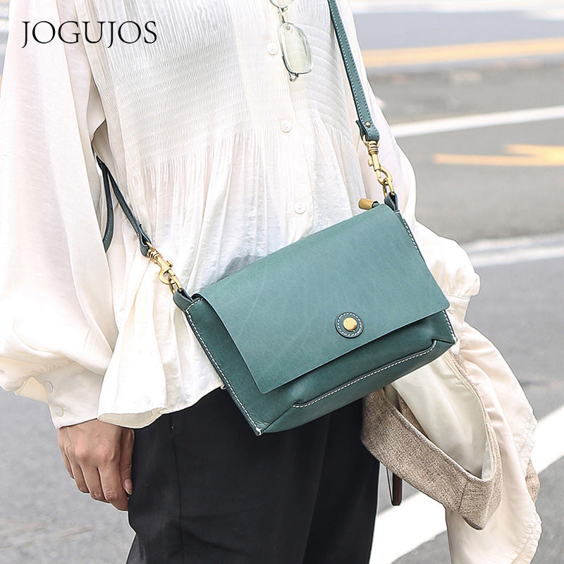 Women's Retro Fashion Flip Top Layer Leather Shoulder Bags