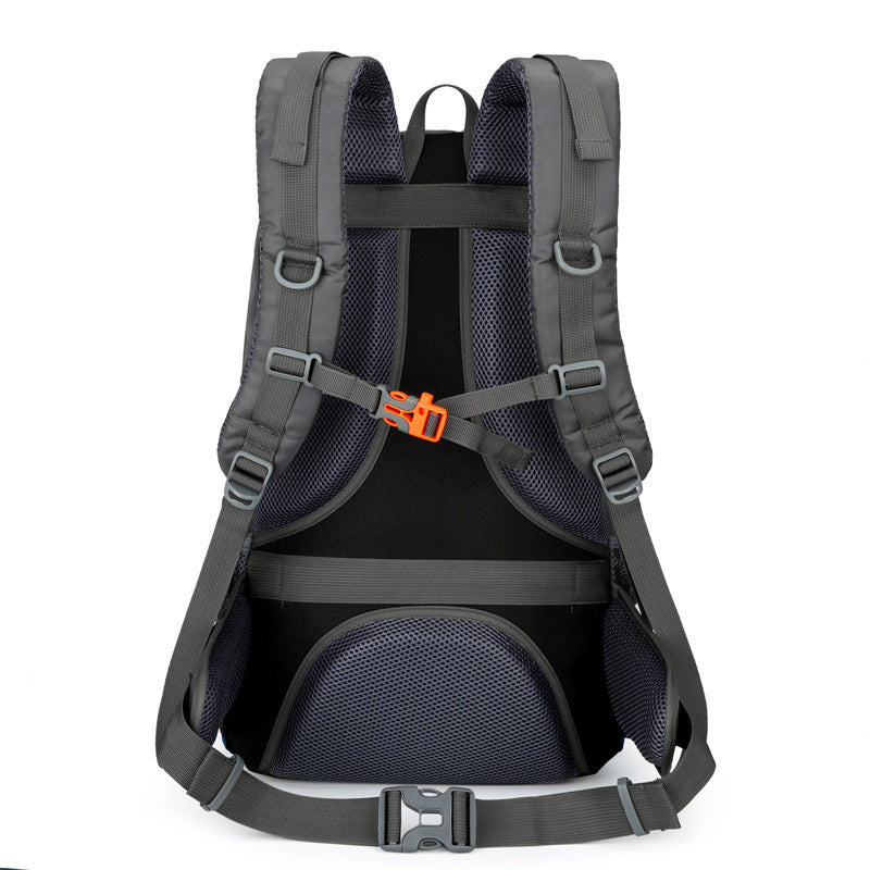 Large Capacity Waterproof Burden Reduction Camping Mountaineering Backpacks