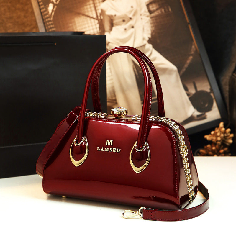 Women's Patent Leather Shiny Fashion Mom Personality Shoulder Bags