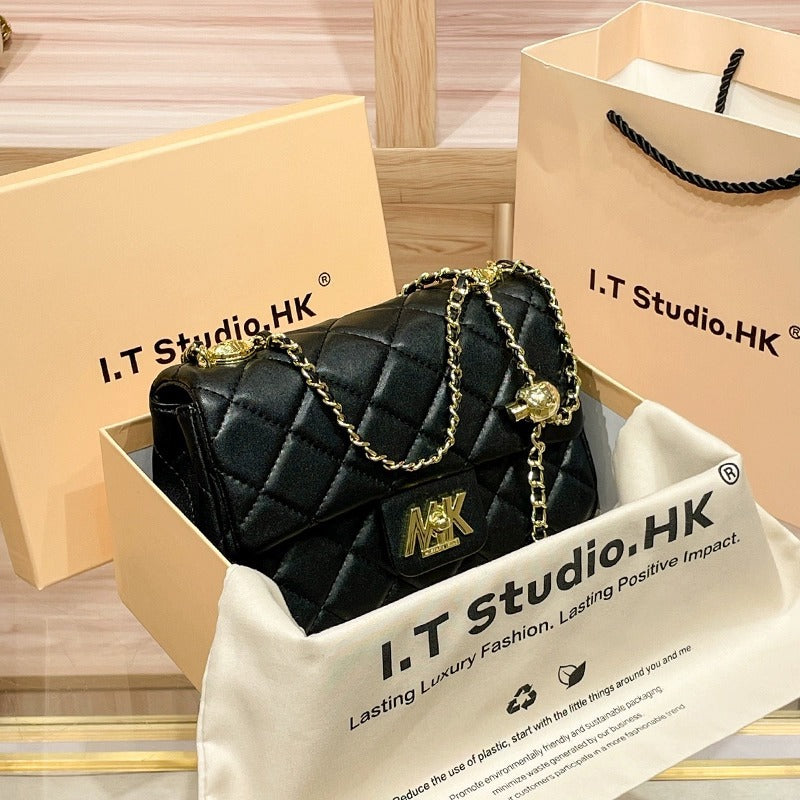 Women's Diamond Chain Genuine Leather Hand Bags