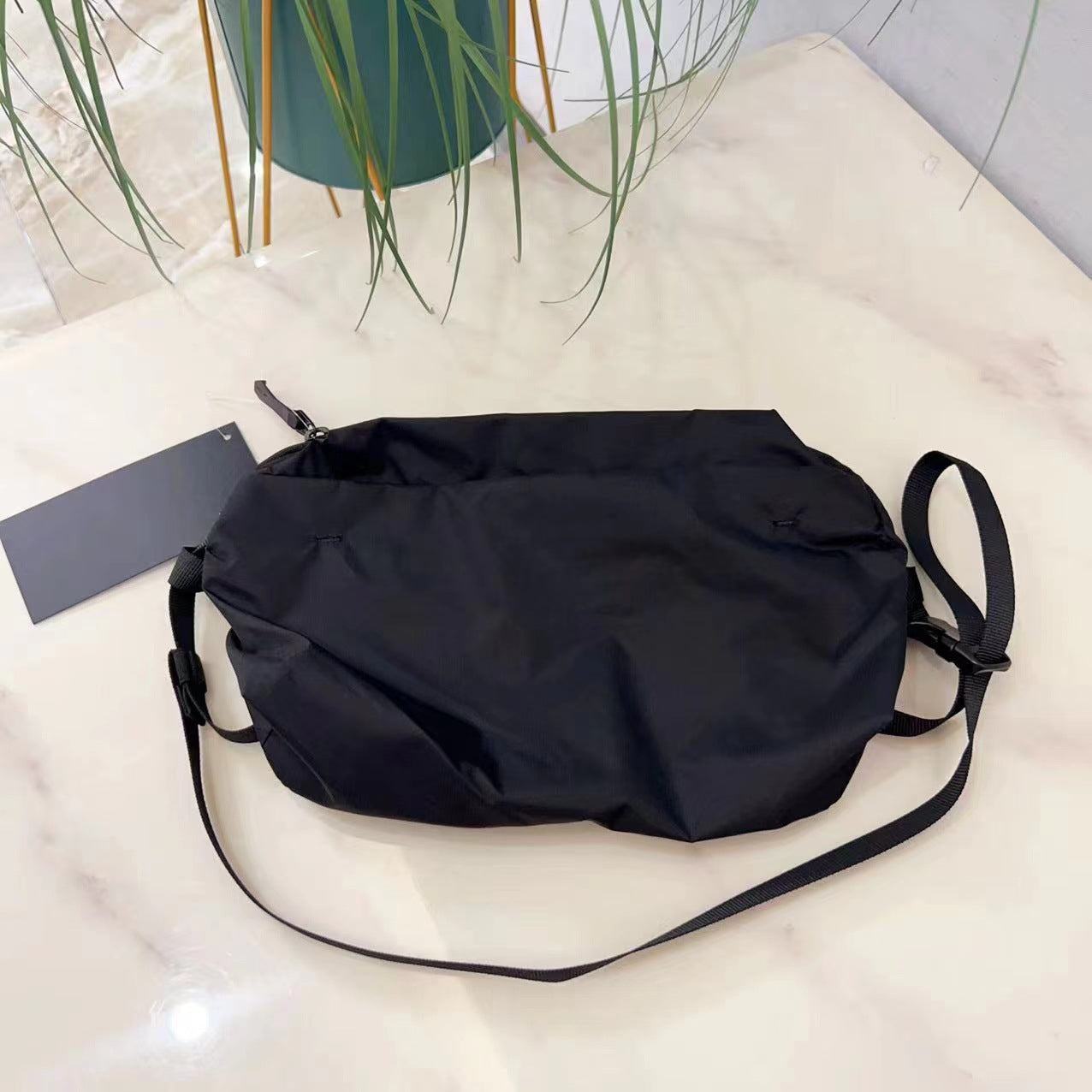 Women's & Men's Poultry Mountain Climbing Biking Waterproof Large Backpacks