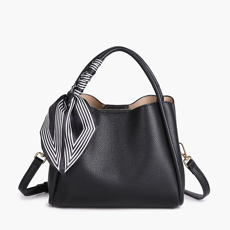 Women's Capacity Korean Style Pure Color Minimal Handbags
