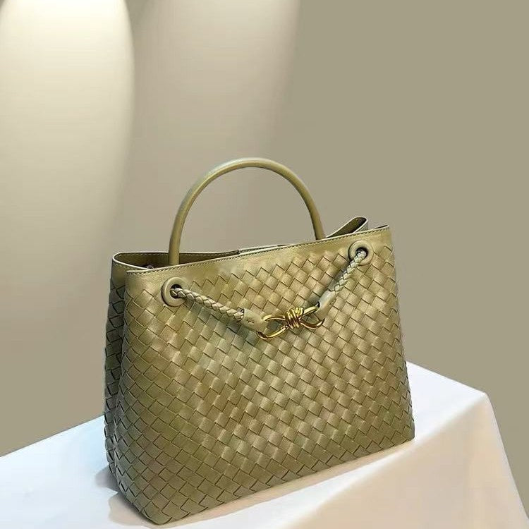 Attractive Women's Fashion Woven Spring Texture Handbags