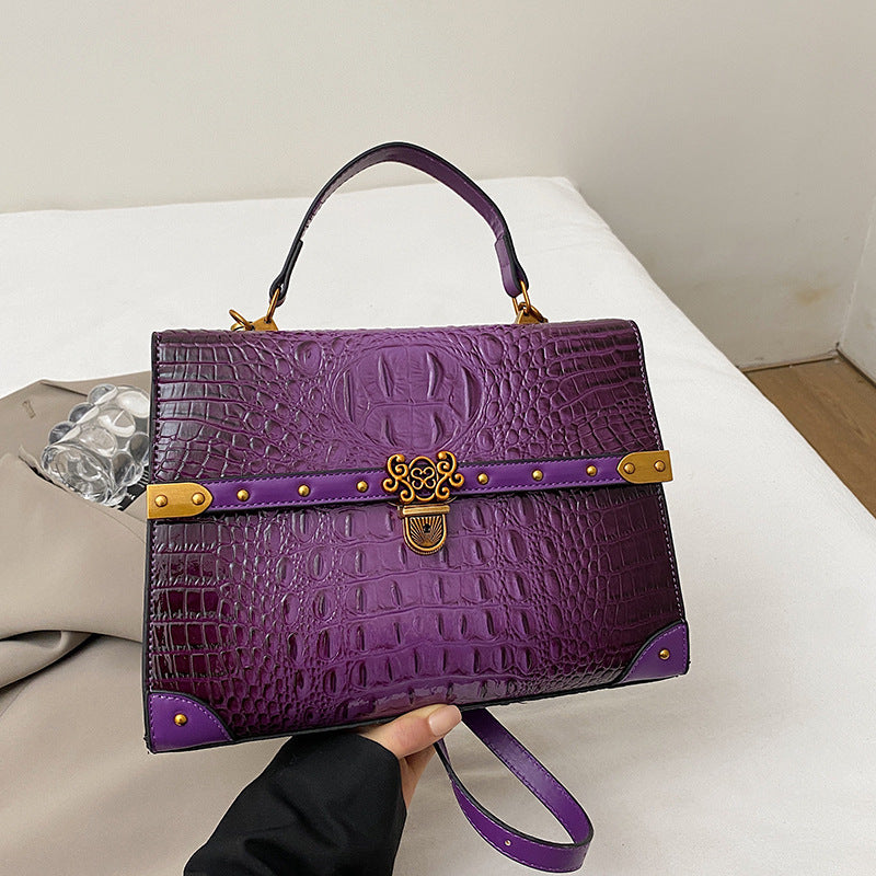 Women's Vintage Crocodile Pattern Large Capacity Bags