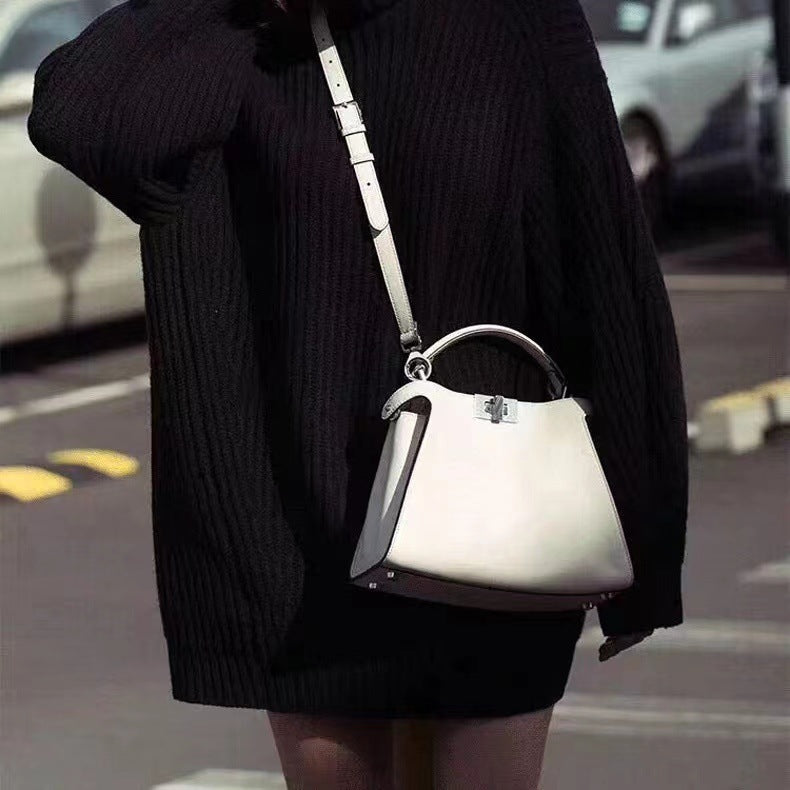 Women's Genuine Leather With Cat Design Catch Crossbody Bags