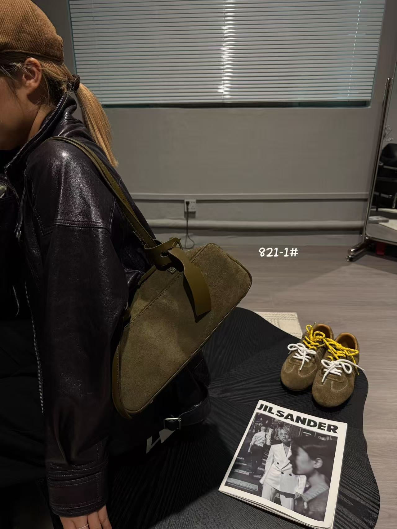 Women's Retro Lazy Style Genuine Leather Frosted Crossbody Bags