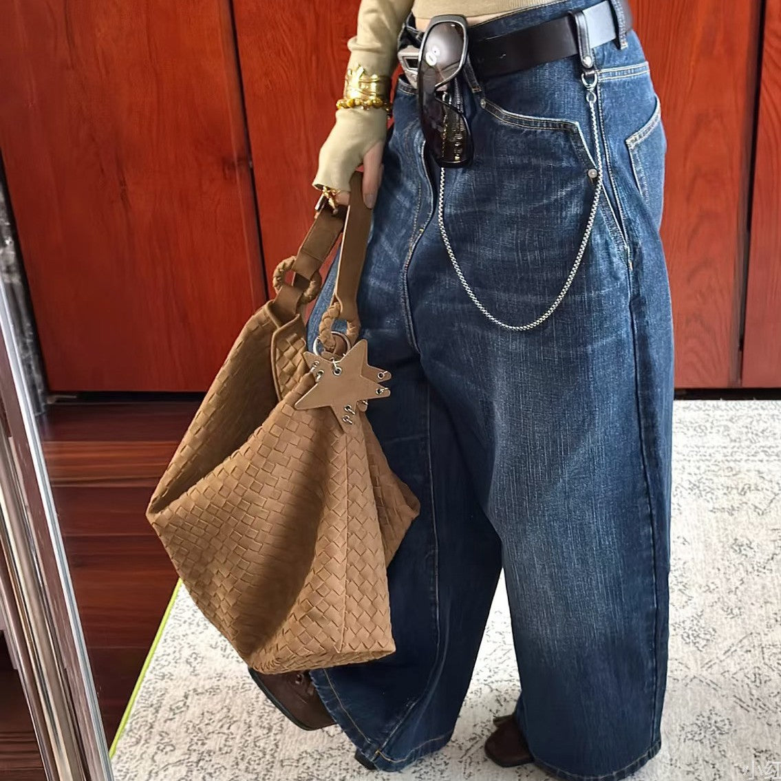 Women's Woven Large Capacity Commuter Lazy Bags