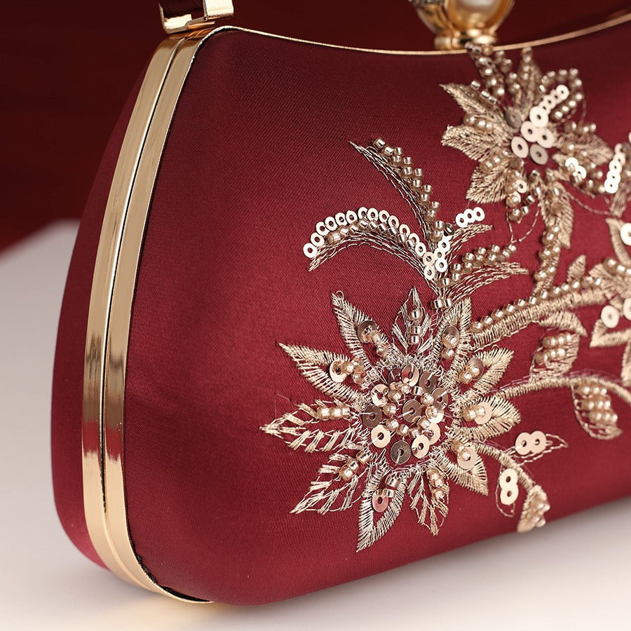 Women's Fashion Vintage Embroidery Dress Wedding Dinner Frame Handbags