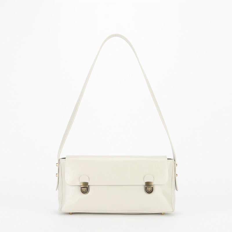 Women's Retro Underarm Baguette Layer Oil Wax Shoulder Bags
