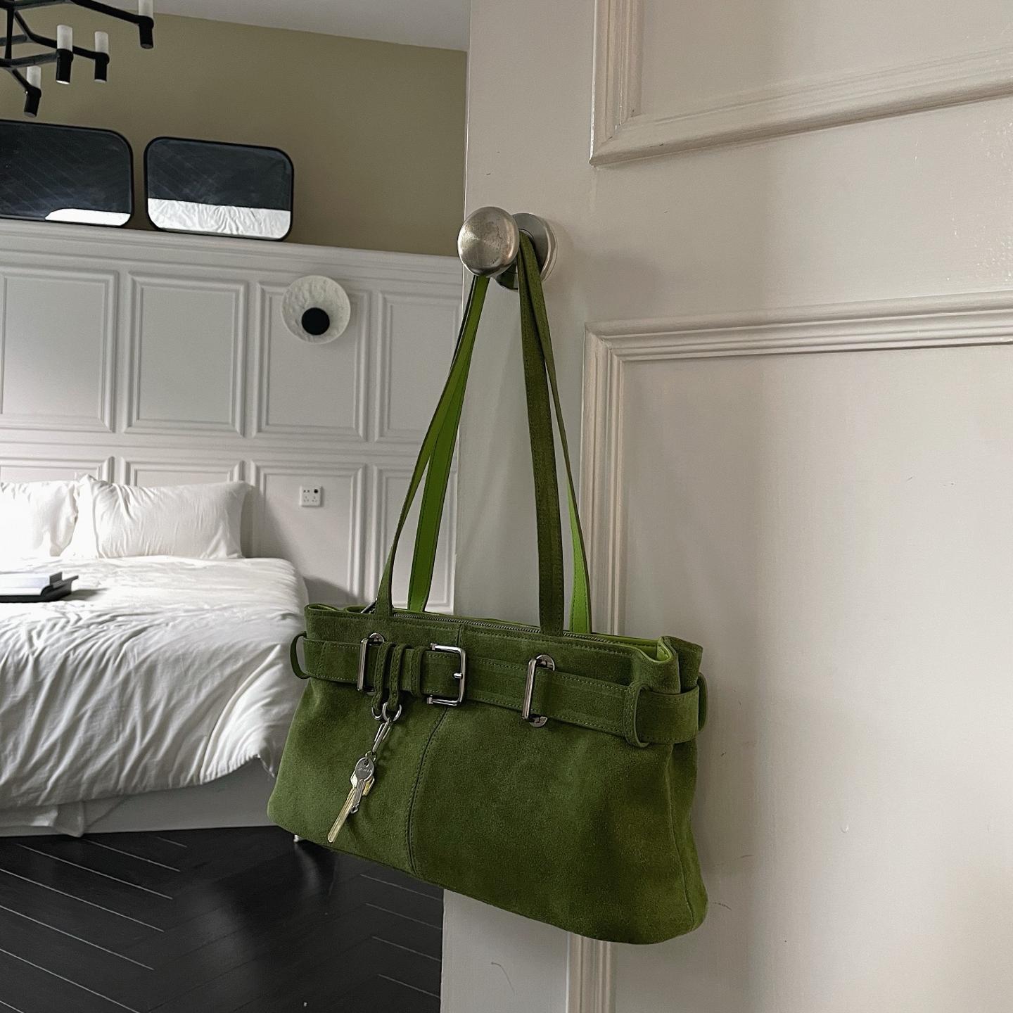 Women's Frosted Cowhide Leather Retro Decorative Underarm Design Bags