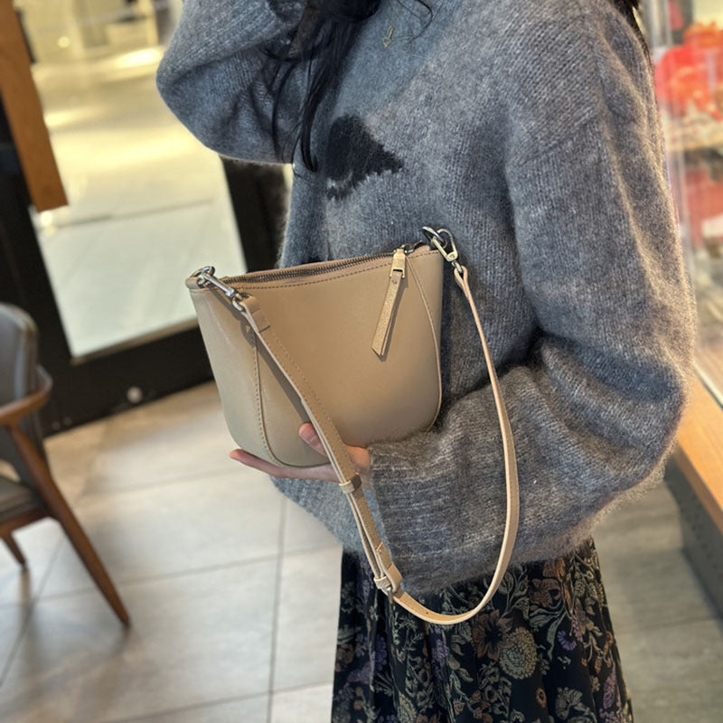 Women's Spring Genuine Leather Single High Sense Crossbody Bags
