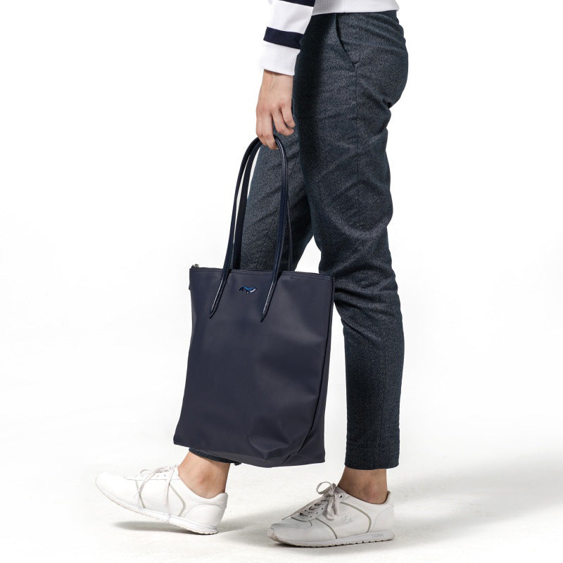 Women's Medium Vertical Lacoste Big Lightweight Portable Bags