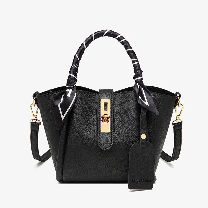 Women's Commuter Trendy Fashion Soft Leather Niche High Shoulder Bags