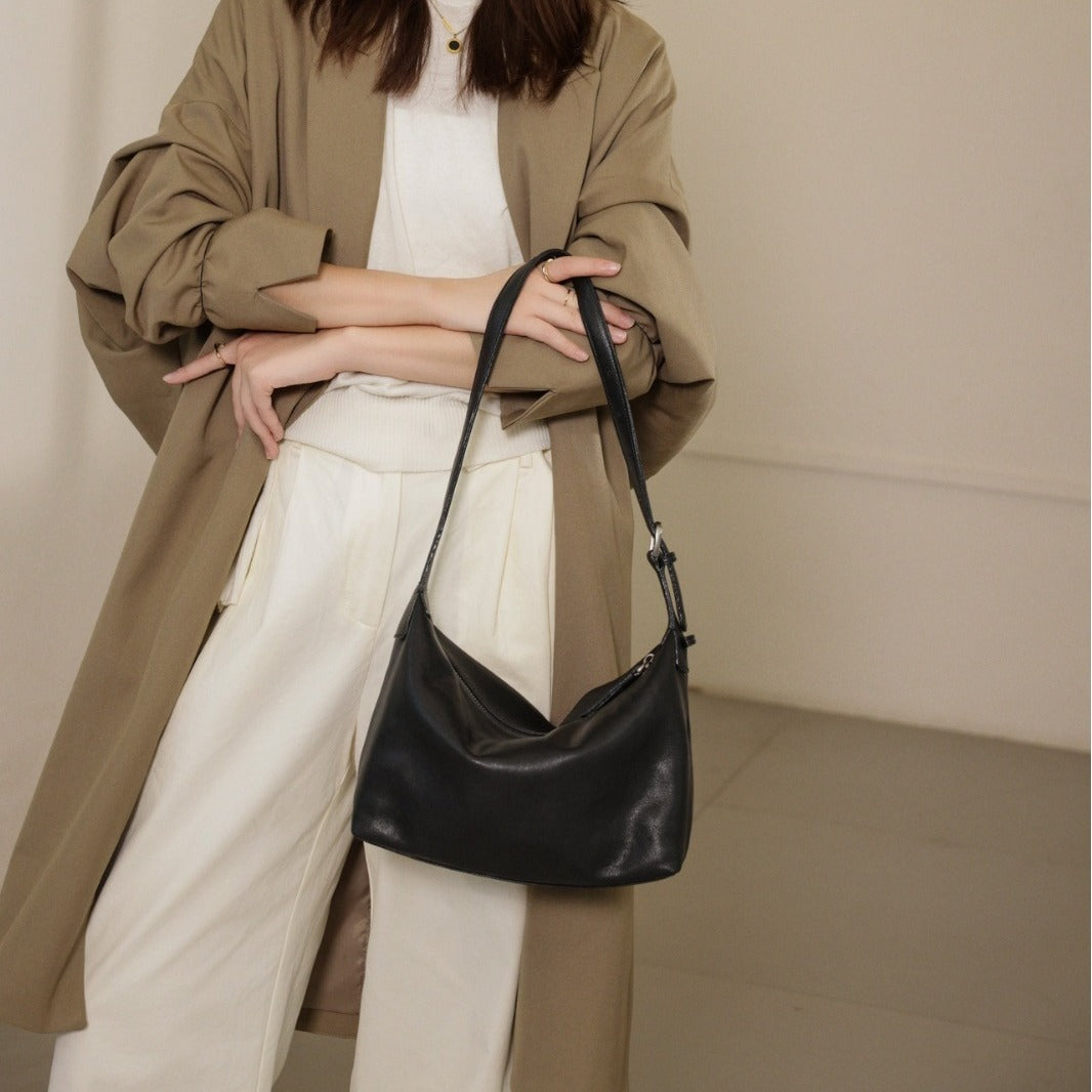 Cool Leather Retro Commuter Dumpling Large Crossbody Bags