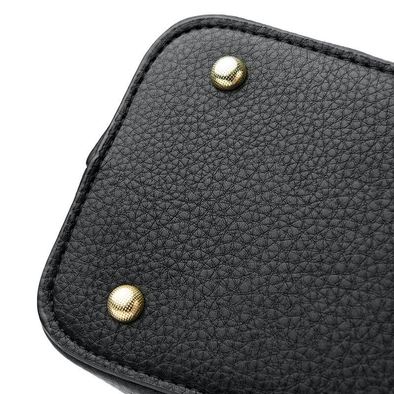 Women's Large Capacity Special Interest Light Luxury Shoulder Bags