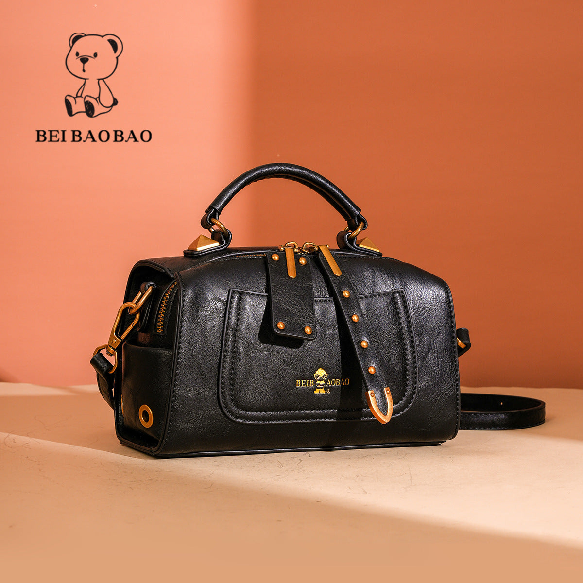 Women's Source Retro Fashion Solid Color Pillow Simple Crossbody Bags