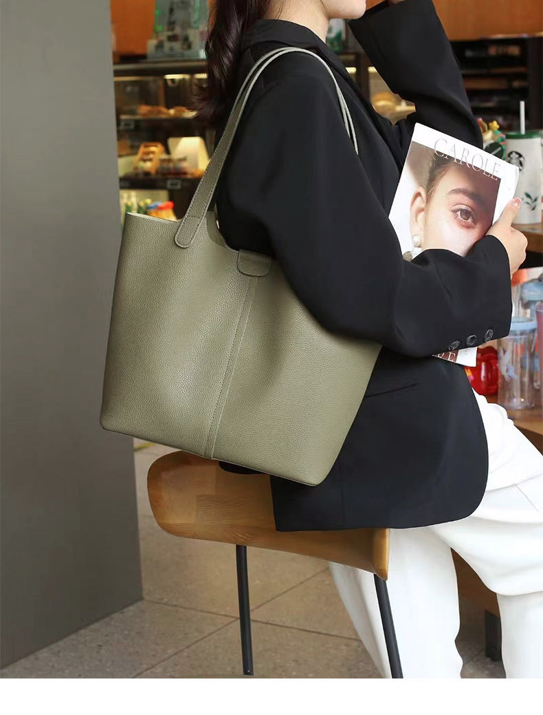Women's Leather Large Capacity Slanting Hanging Simple Crossbody Bags