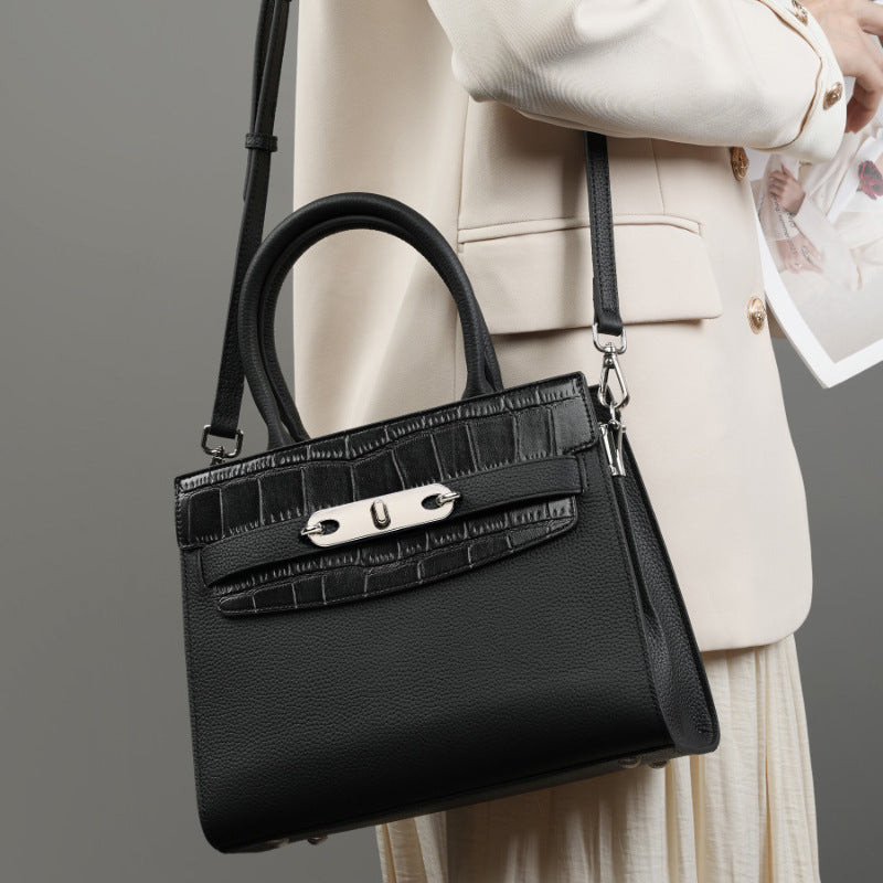 Women's Senior Mother Western Style Light Luxury Bags
