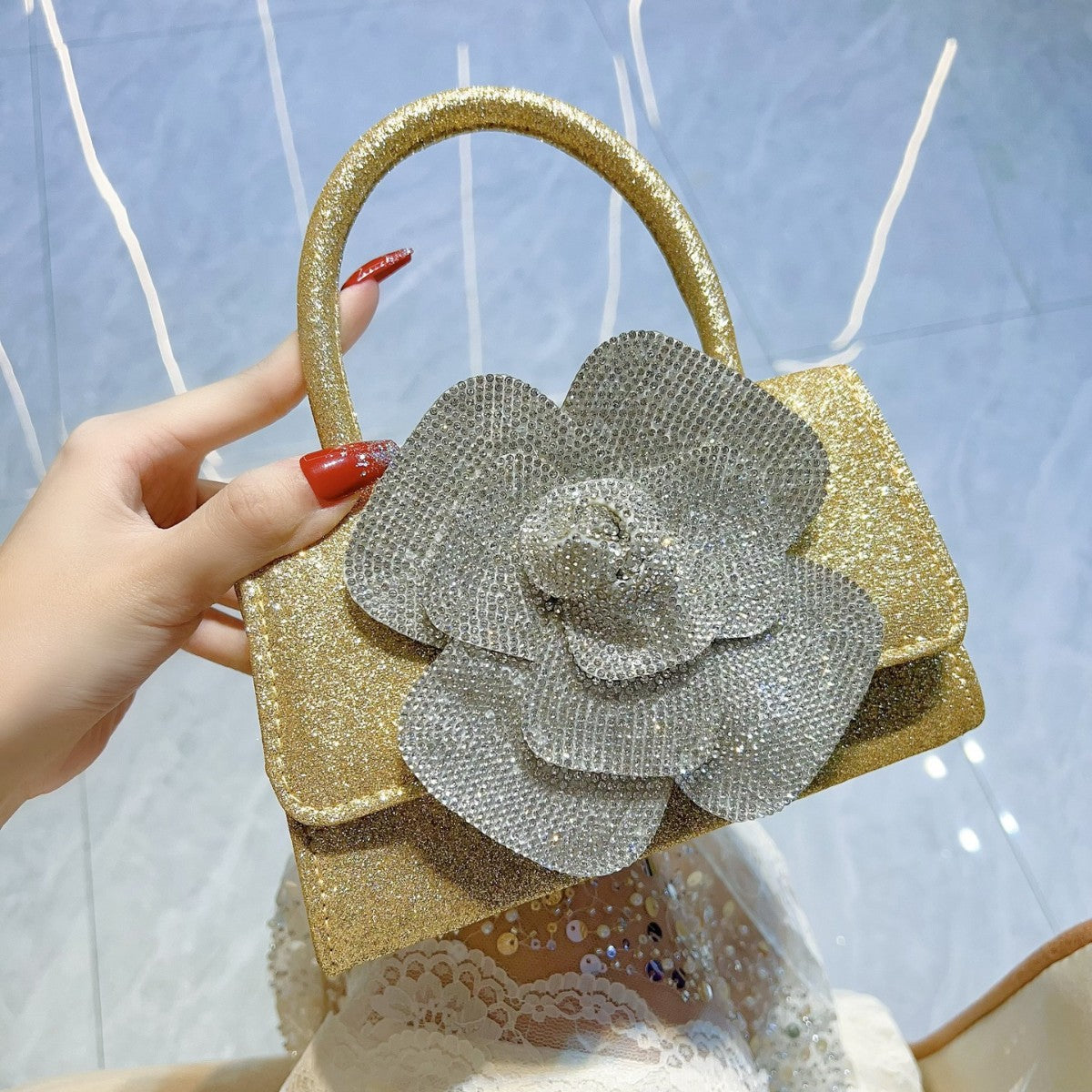 Slouchy Women's Rose Flower Chain Portable Handbags