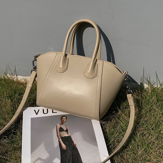 Women's Niche Wings Style Elegant Cowhide Large Capacity Handbags