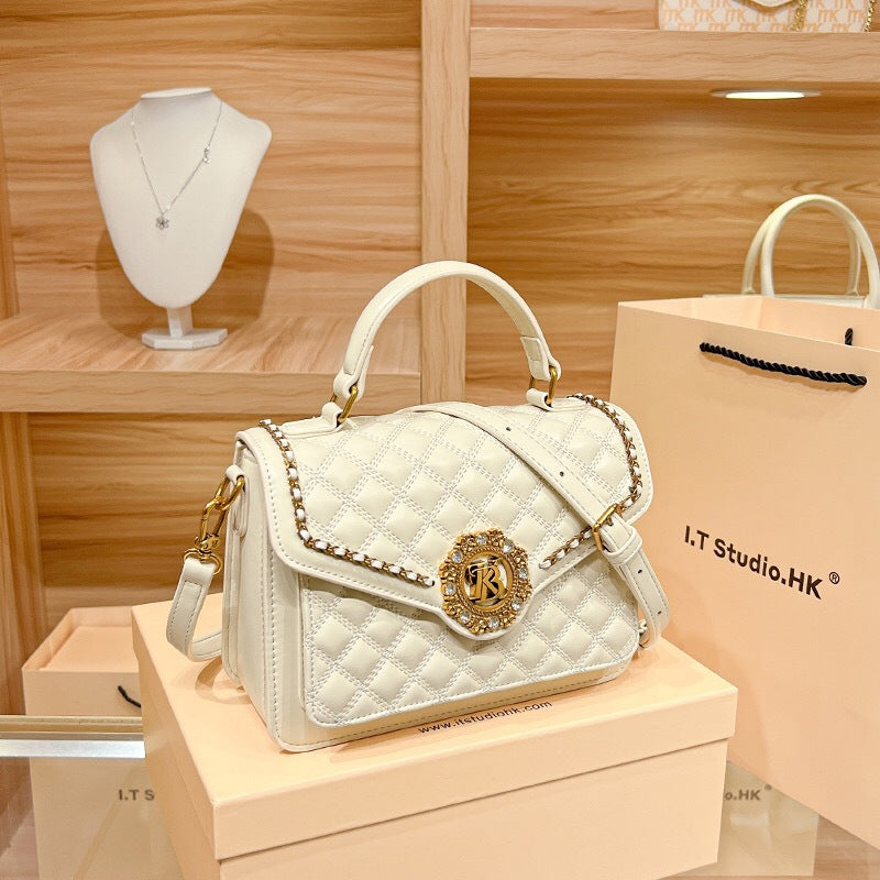 Women's Barney Classic Style Diamond Pattern Chain Crossbody Bags