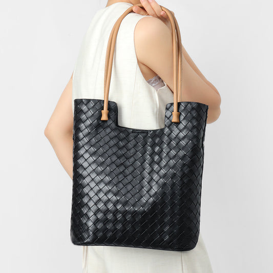 Women's Woven Large Cowhide Commuter Capacity Leather Shoulder Bags