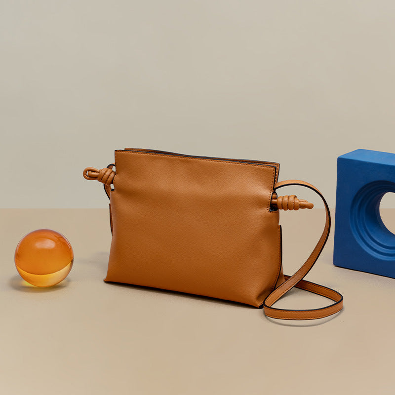 Women's Niche Design Cloud High-grade Fashion Soft Crossbody Bags