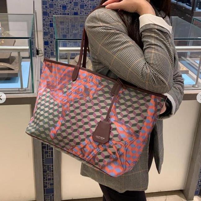 Women's Retro Large Capacity Fashionable Stylish Crossbody Bags