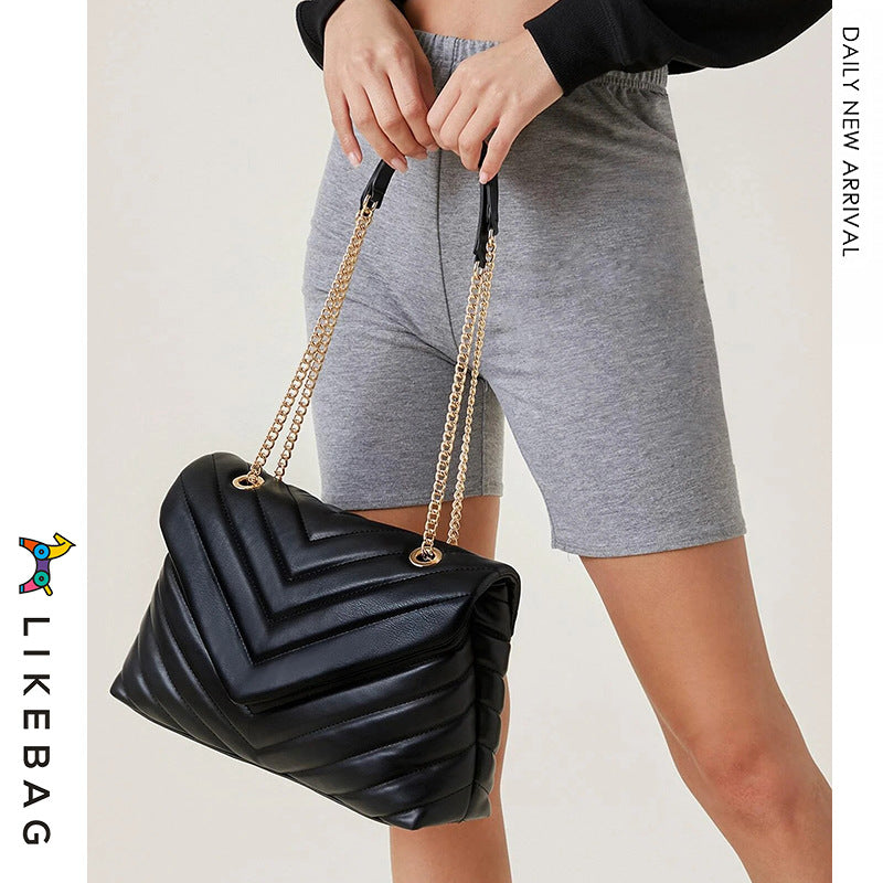 Women's Chain Embroidered Lady Joker V-shaped Diamond Shoulder Bags