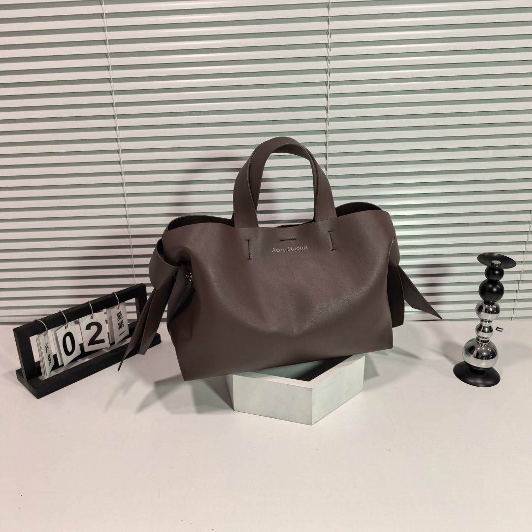 Women's Swedish Niche Genuine Leather Simple Bow Handbags