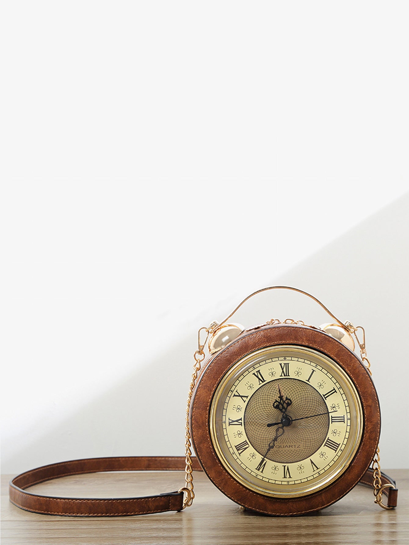Women's British Niche Retro Creative Clock Exotic Shoulder Bags