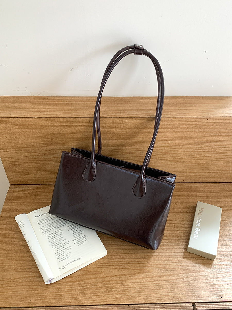 Women's Style Large Capacity Commuter High-grade Leather Bags