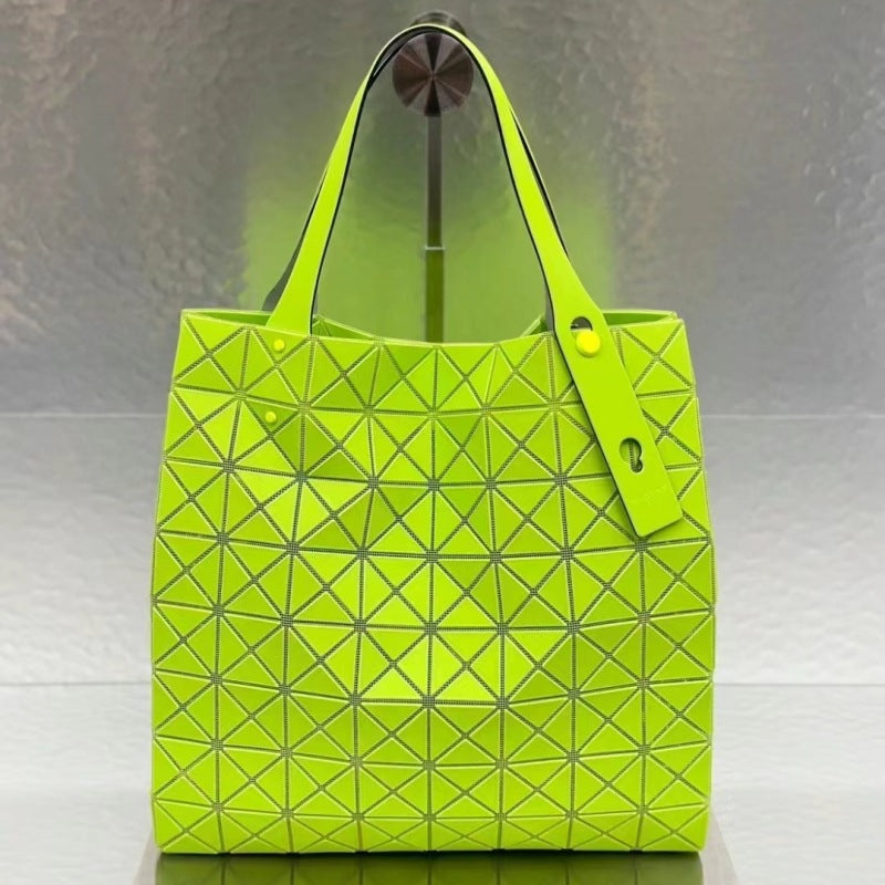 Women's Limited Rhombus Stylish Lightweight Portable Large Shoulder Bags