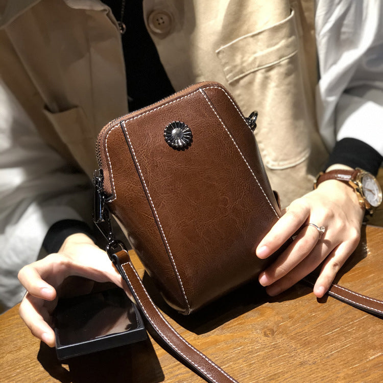 Women's Genuine Leather Oil Wax Fashion Cheap Bags